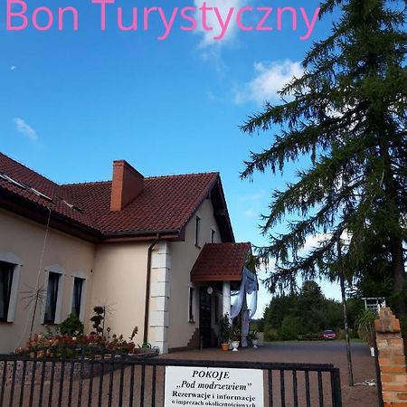 Pensjonat Agroturystyczny Pod Modrzewiem Bed & Breakfast Florczaki Luaran gambar