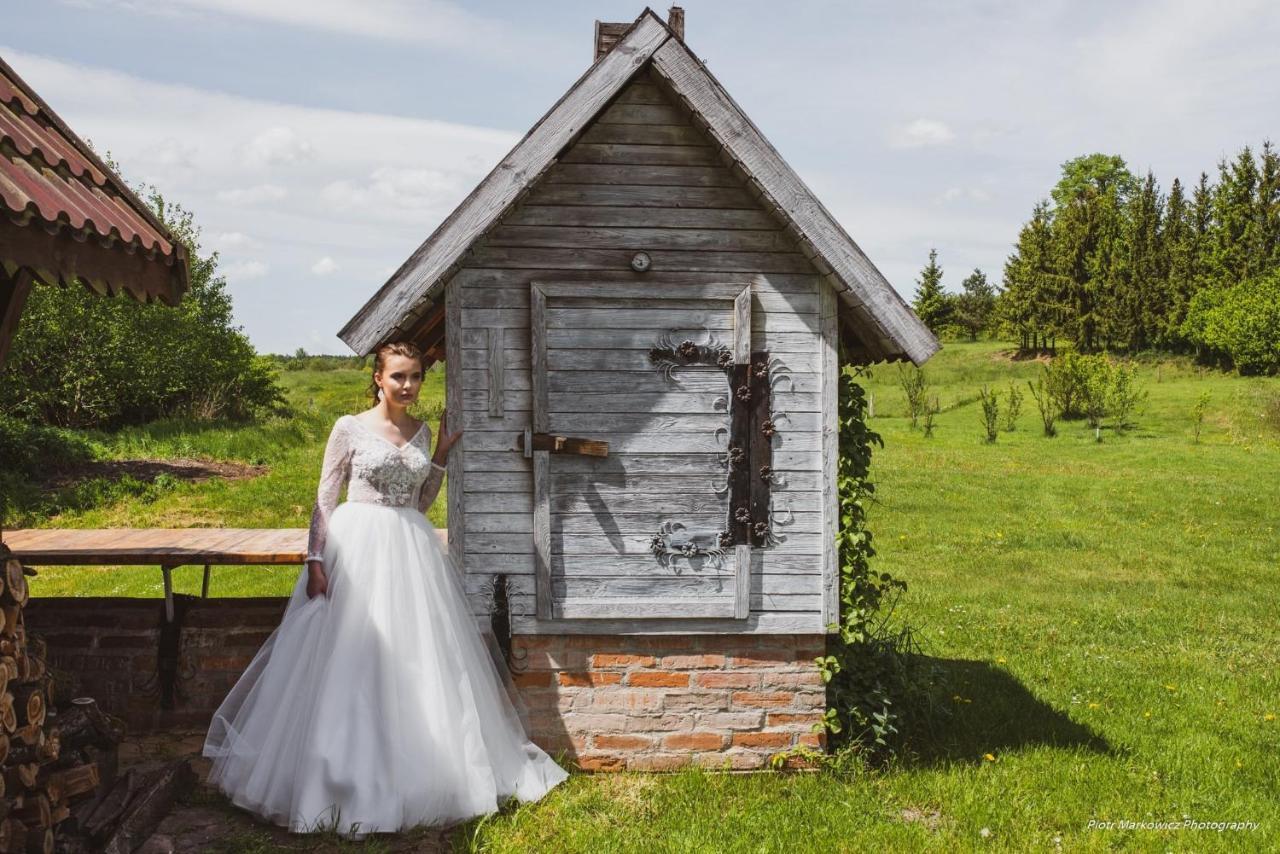 Pensjonat Agroturystyczny Pod Modrzewiem Bed & Breakfast Florczaki Luaran gambar